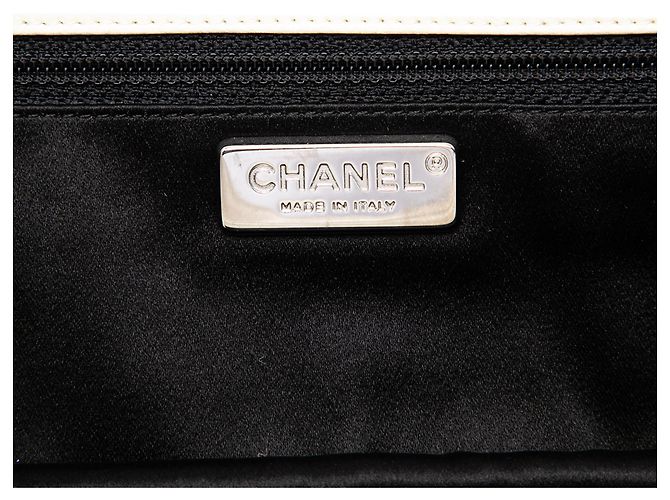 Clutch Chanel Black CC Quilted Lambskin con catena Nero - vista 5