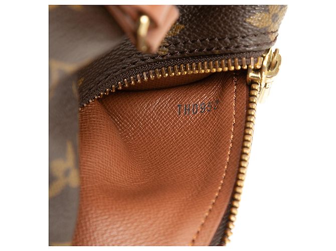Louis Vuitton Brown Monogram Papillon 30 Marrone - vista 6