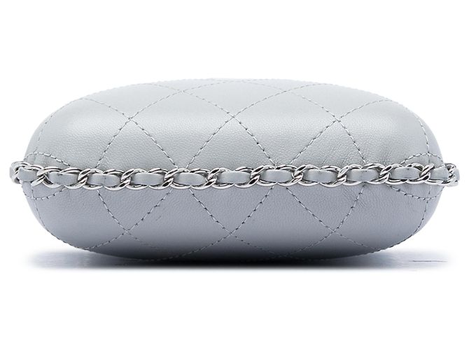 Chanel Handyhalter aus grauem gestepptem Lammleder mit CC-Kette Braun - Ansicht 3