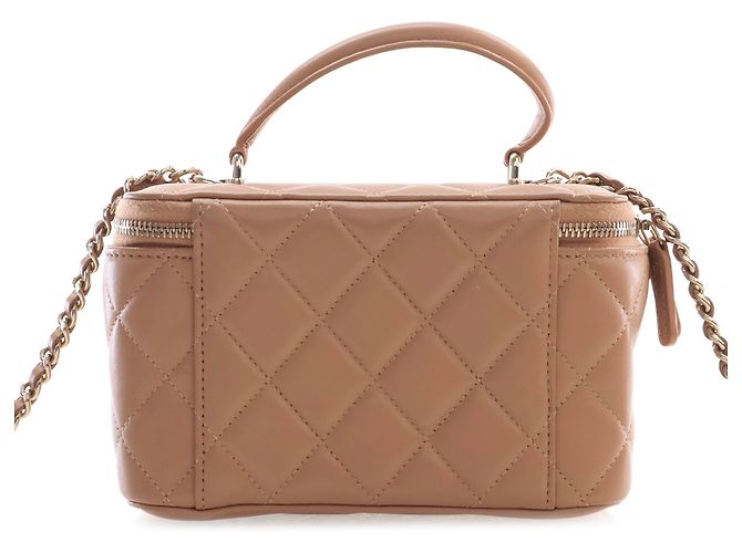 Chanel Beige Small CC Quilted Lambskin Top Handle Vanity Case with Chain - vista 2