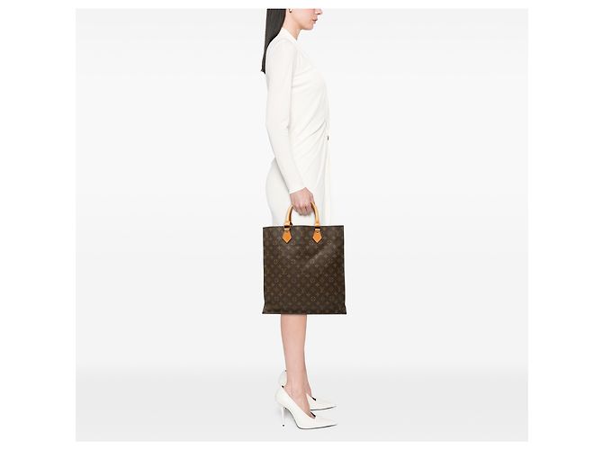 Louis Vuitton Brown Monogram Sac Plat Marrone - vista 6