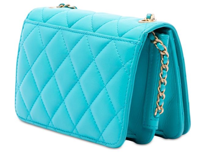 Chanel Blue Small Quilted Calfskin Everyday Chic Flap - vista 2