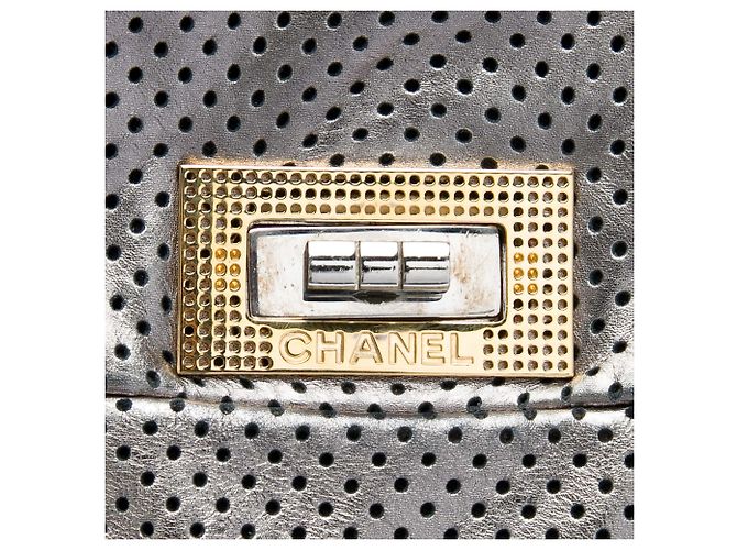 Borsa Tote Drill Chanel in vitello metallizzato craquelé traforato argento - vista 5