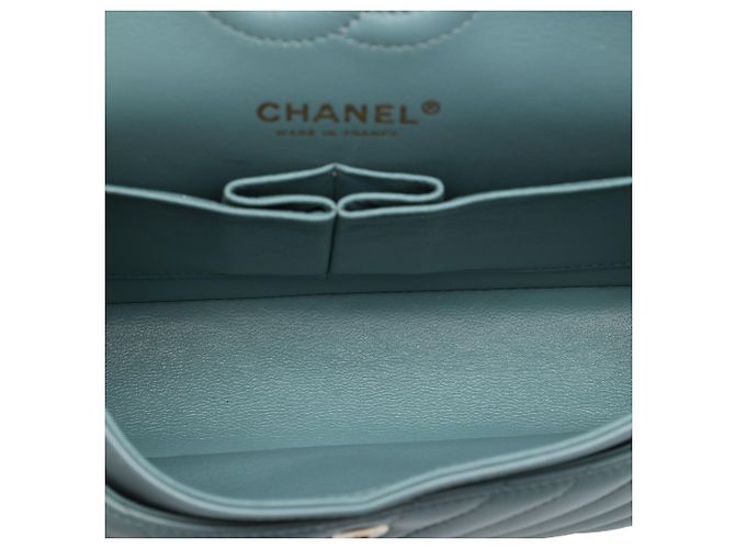 Chanel Blue Small Classic Chevron Lambskin Double Flap Blu chiaro - vista 4