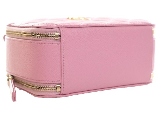 Chanel Vanity Case Pick Me Up Small in pelle caviar matelassé rosa - vista 7