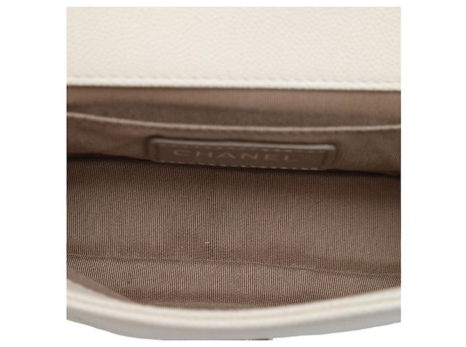 Chanel White Small Macro Chevron Caviar Flap Branco Cru - vista 4