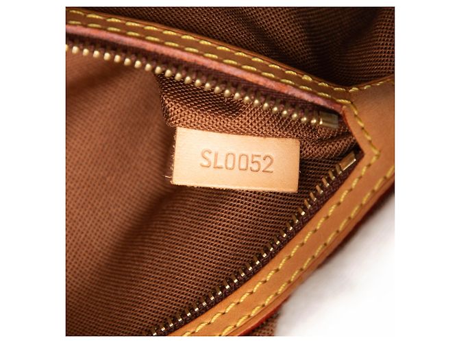 Louis Vuitton Brown Monogram Trotteur Marrone - vista 6