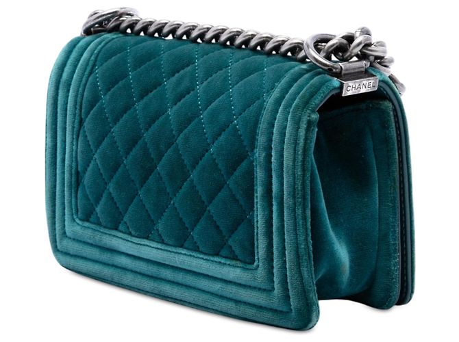 Chanel Blue Small Quilted Velvet Boy Flap - vista 2
