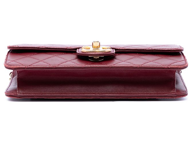 Chanel Red Medium Quilted Lambskin Crossing Times Flap Rosso Bordò - vista 3
