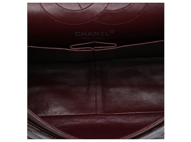 Chanel Red Quilted Patent Reissue 2.55 Double Flap 226 Rosso Bordò - vista 4