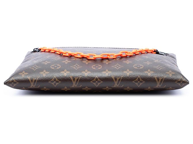 Pochette A4 Louis Vuitton Brown Monogram Solar Ray Marrone - vista 3
