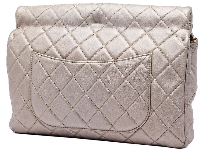 Chanel Gold Large Quilted Iridescent Calfskin Reissue 2.55 Roll Clutch D'oro - vista 2