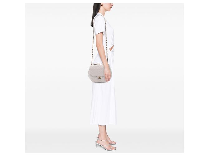 Chanel Gray Medium Quilted Aged Calfskin Bubble CC Flap Marrone Grigio - vista 6