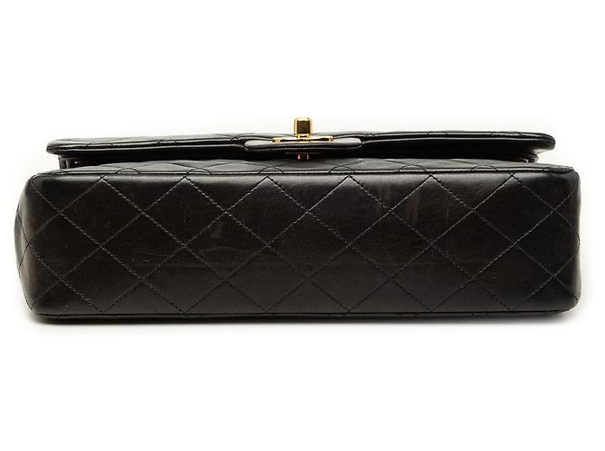 Chanel Black Medium Classic Lambskin Double Flap Nero - vista 3