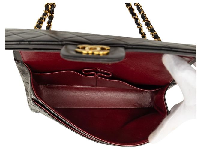 Chanel Black Medium Classic Lambskin Double Flap Nero - vista 4