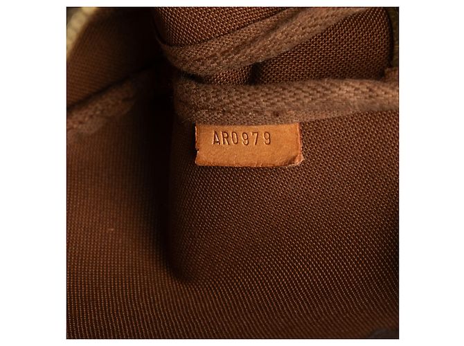 Louis Vuitton Brown Monogram Pochette Accessoires Marron - vue 5