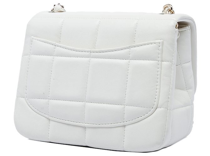 Chanel Mini Quilted Lambskin Resin Crystal Square Monacoco Flap Bianco Crudo - vista 2