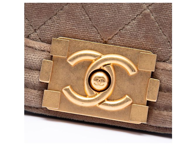 Borsa Messenger Boy Chanel in velluto matelassé marrone, piccola Marrone chiaro - vista 5