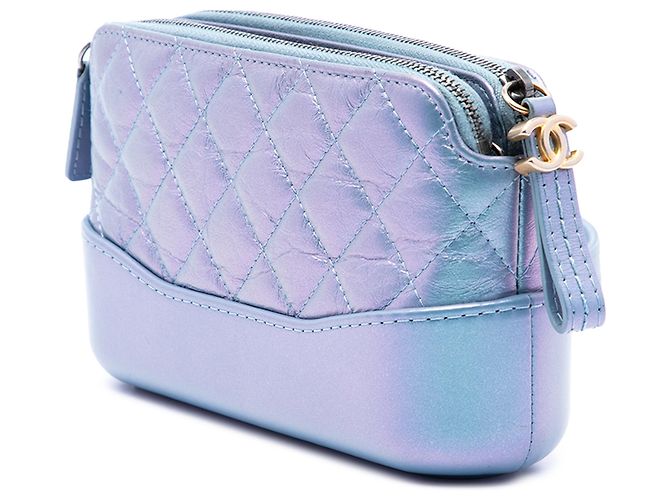 Clutch Gabrielle in pelle di vitello invecchiata blu iridescente con doppia zip e catena Chanel Blu chiaro - vista 2