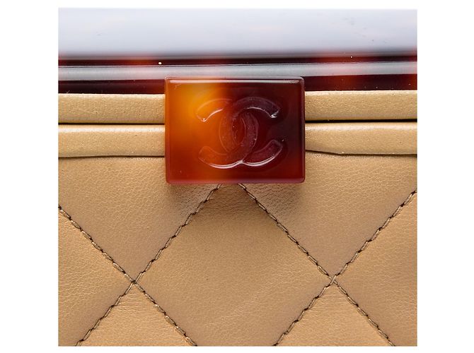 Vanity Bolso Box Chanel Beige CC de piel de cordero acolchada efecto carey - vista 5
