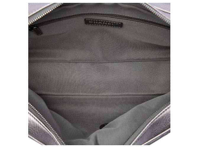 Chanel Silver Medium Quilted Metallic Grained Calfskin Casual Rock Flap Argento - vista 4