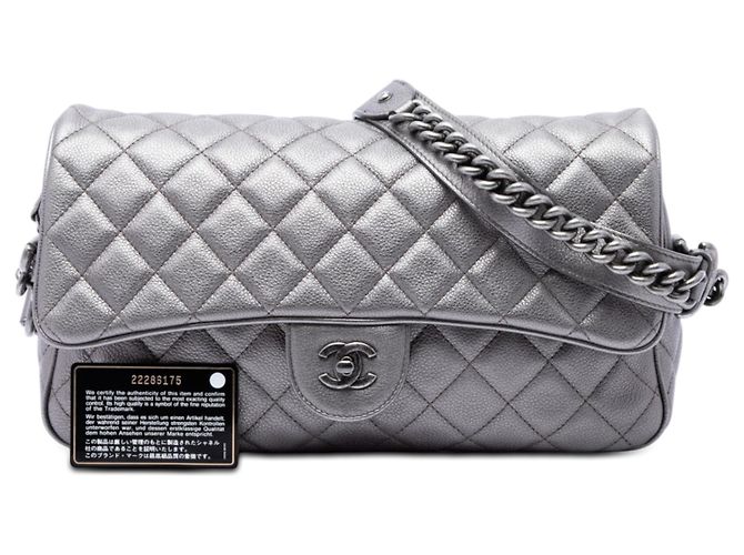 Chanel Silver Medium Quilted Metallic Grained Calfskin Casual Rock Flap Argento - vista 7