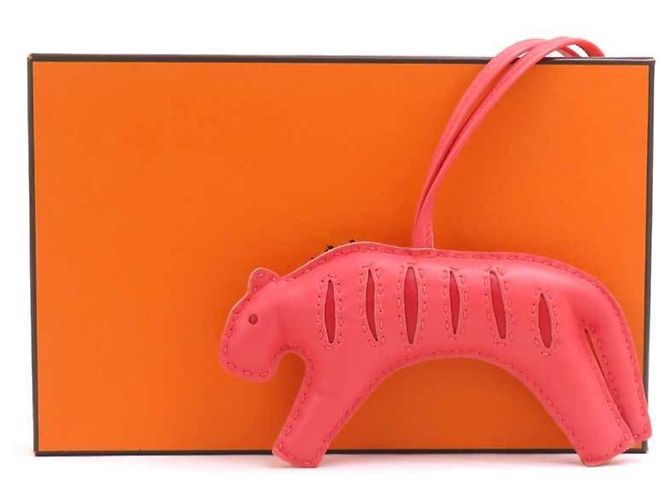 Hermès Hermes L'Ouvrier Agneau Milo Handbag Charm Rosa - vista 9