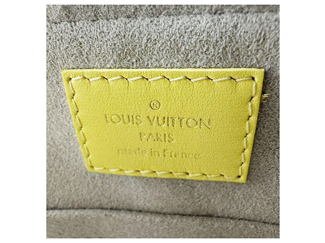 Borsa Louis Vuitton Alma BB Grigio Giallo - vista 13