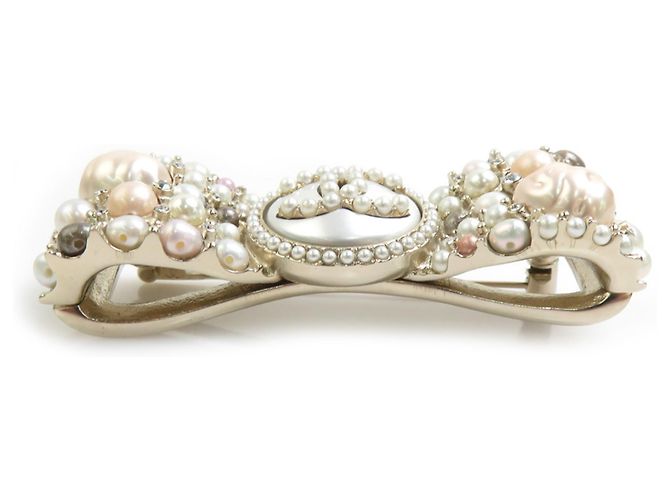 Broche Chanel em ouro e pérolas Rosa Branco Dourado - vista 2
