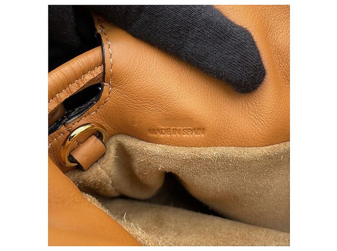Loewe Flamenco Schultertasche Braun Kamel - Ansicht 17
