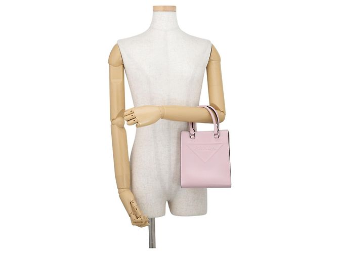 Mini borsa in pelle Prada con triangolo in rilievo Rosa - vista 4