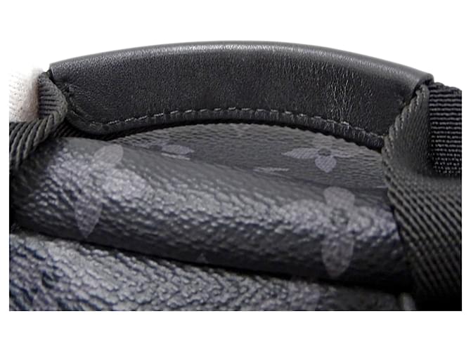 Zaino Louis Vuitton Monogram Eclipse Apollo Monogramma - vista 14