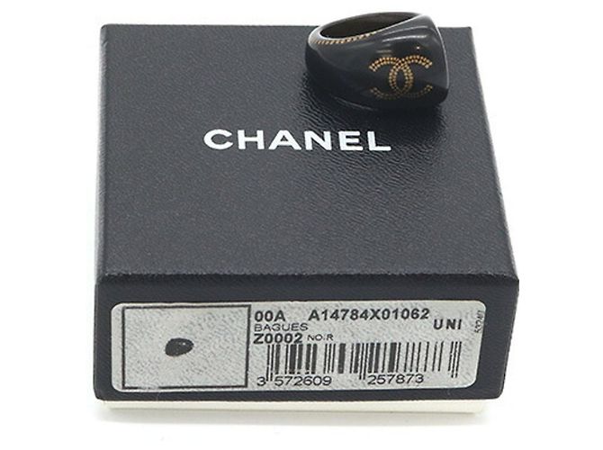 Anello in resina marrone scuro Chanel - vista 8