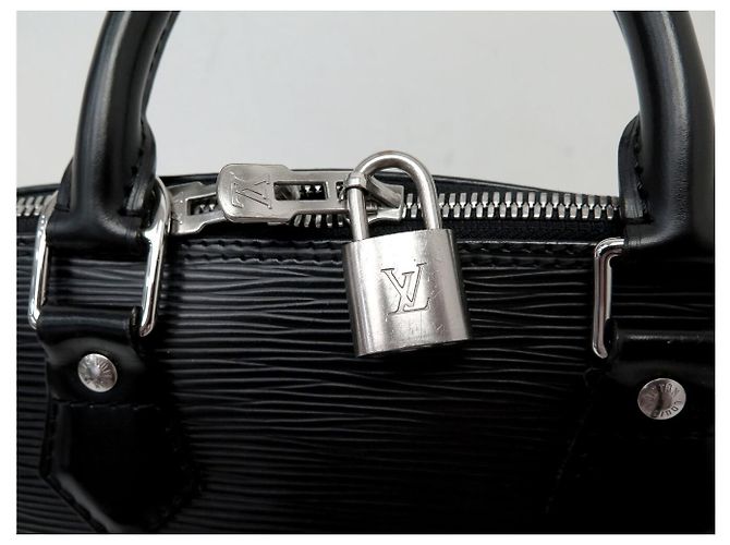 SAC A MAIN LOUIS VUITTON ALMA PM M40302 EN CUIR EPI NOIR LEATHER HAND BAG - vue 8