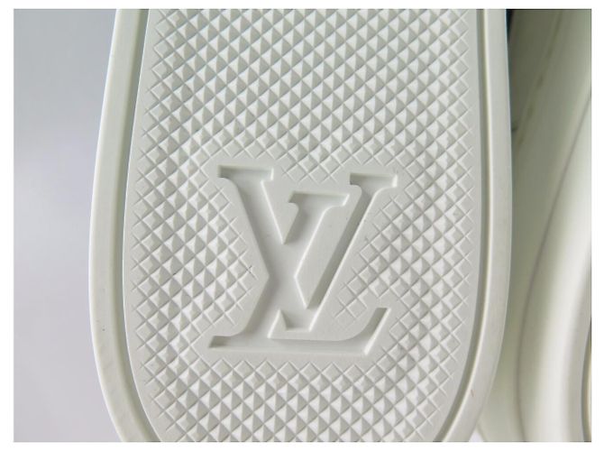 NEUE LOUIS VUITTON STELLAR 1A4WTV MONOGRAM DENIM CANVAS 39 SNEAKERS Blau - Ansicht 7