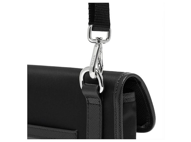 Prada Borsa a tracolla mini in Re-Nylon Nero - vista 12