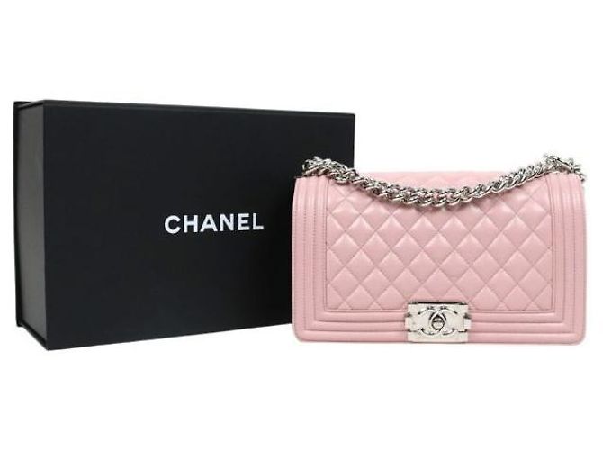 Chanel Bolso de hombro Boy de piel caviar rosa Medium - vista 4
