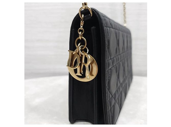 Dior Bolsa de corrente Lady Pouch em pele de cordeiro preta - vista 4