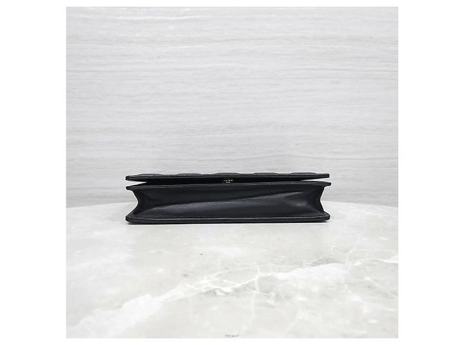 Dior Bolsa de corrente Lady Pouch em pele de cordeiro preta - vista 6