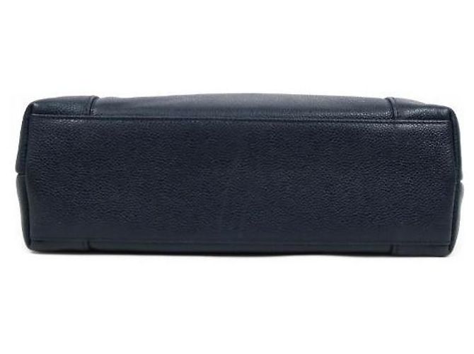 Chanel Borsa a tracolla con patta in pelle caviar blu navy - vista 4
