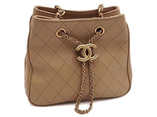 Chanel Bolsa de ombro em couro de bezerro acolchoado bege com cordão e corrente dourada Marrom - vista 9