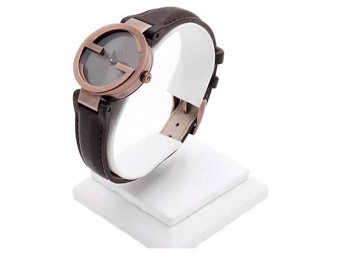 Gucci Relógio Feminino Interlocking Collection em Couro Castanho com Quartzo - vista 3