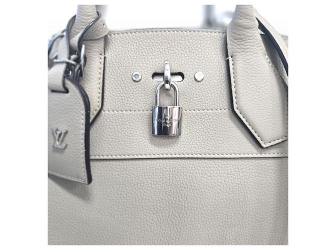 Louis Vuitton Borsa Tote City Steamer MM Medium Beige Marrone - vista 5