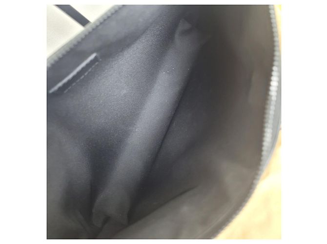 Clutch Louis Vuitton Takeoff Pouch Nero Grigio Marrone - vista 9