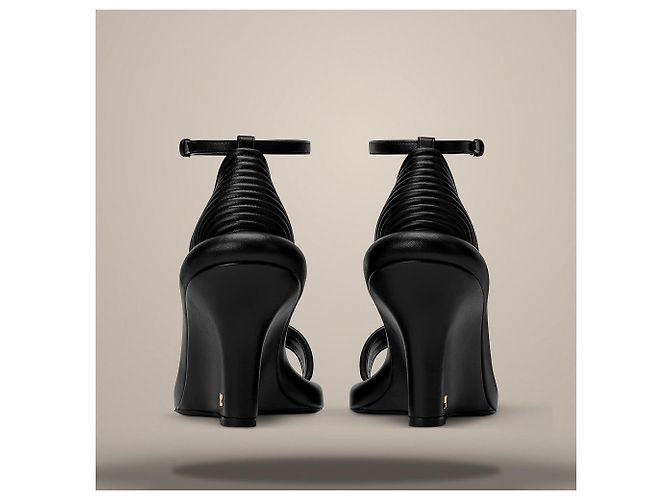 Louis Vuitton Sandalo con zeppa Lounge Black Nero - vista 5