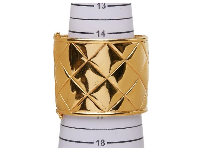 Bangles Chanel Matelassé con motivo leone D'oro - vista 8