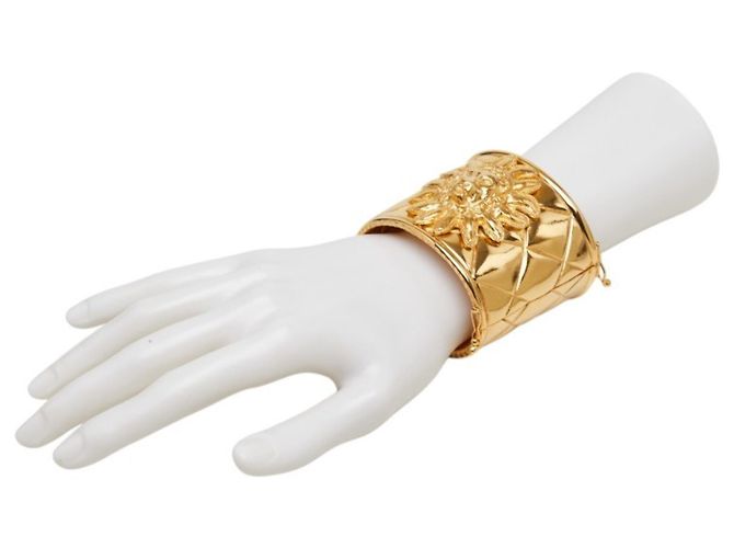 Bangles Chanel Matelassé con motivo leone D'oro - vista 9