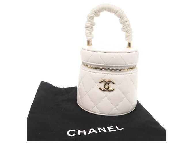 Borsa Vanity Chanel Coco Mark Matelassé Bianco - vista 2
