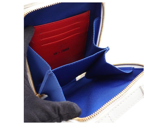 Louis Vuitton LV x NBA Monogram Gürteltasche Braun Weiß Monogramm - Ansicht 3