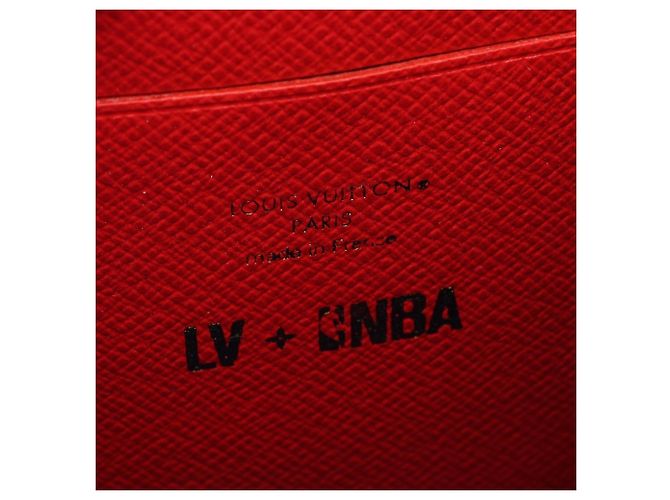 Louis Vuitton LV x NBA Monogram Gürteltasche Braun Weiß Monogramm - Ansicht 4